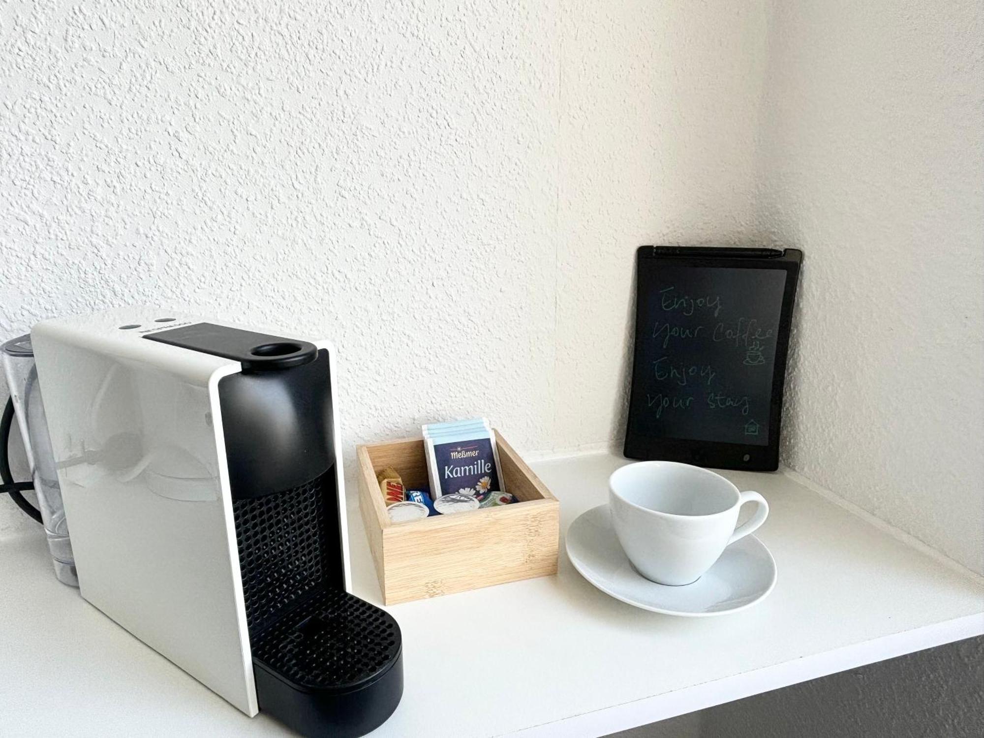 Cozy Apartment In Hannover Central ภายนอก รูปภาพ